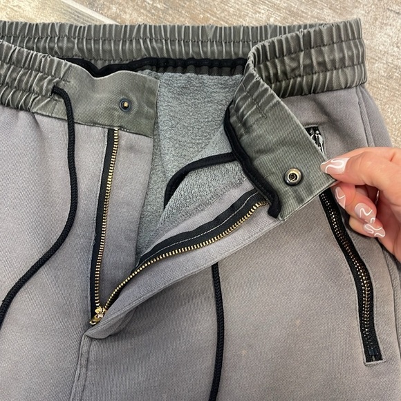 Thom Browne Gray Tapered Leg Sweatpants 4 Stripe Zip Pockets Mens S - Picture 7 of 14